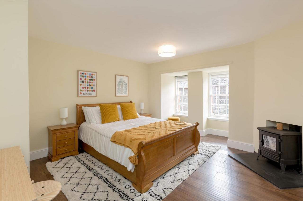 Апартаменты Guestready - Elegant 2Br Period Flat In Oldtown Эдинбург Экстерьер фото